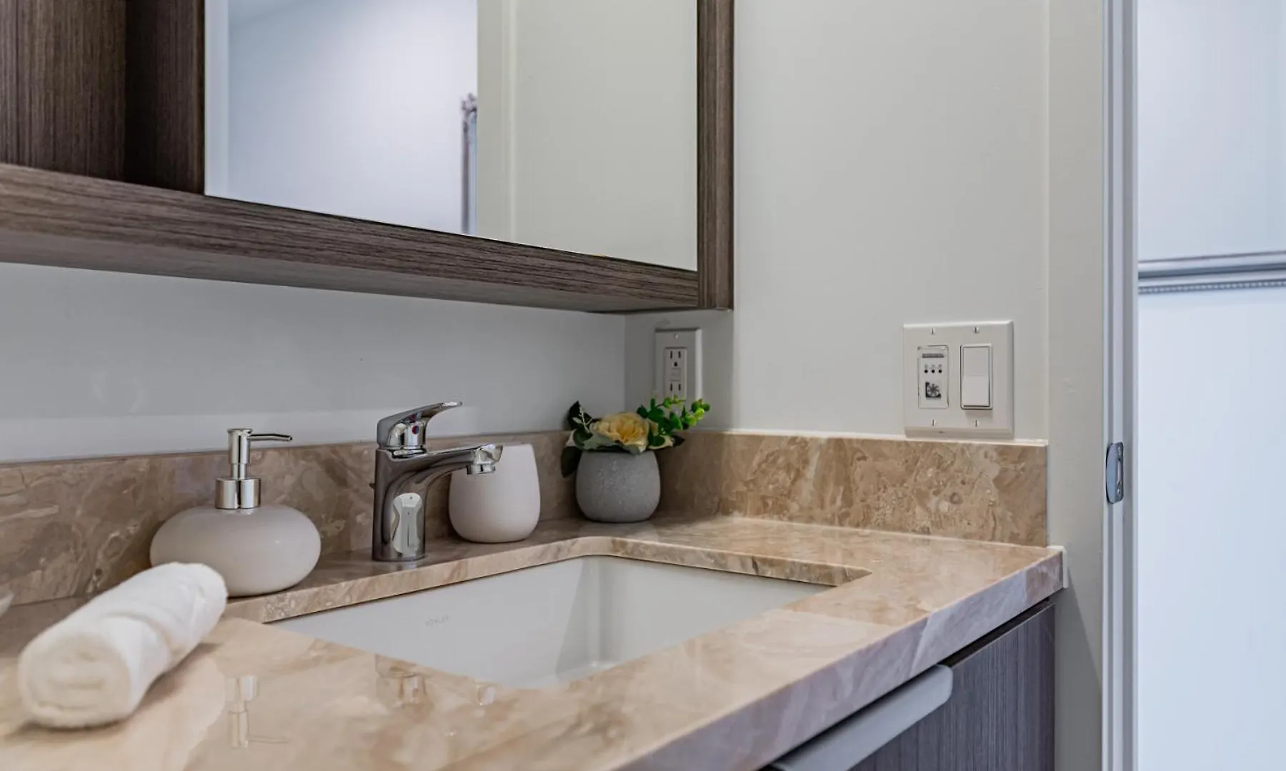 Ferienwohnung Blue Jays Aparment Toronto Apartment